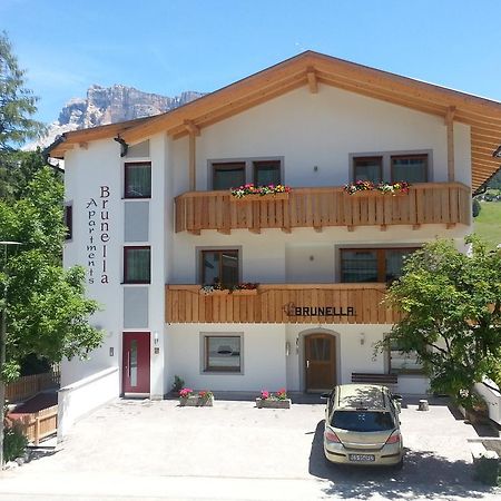 Apartments Brunella La Villa  Luaran gambar