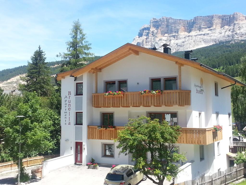 Apartments Brunella La Villa  Luaran gambar
