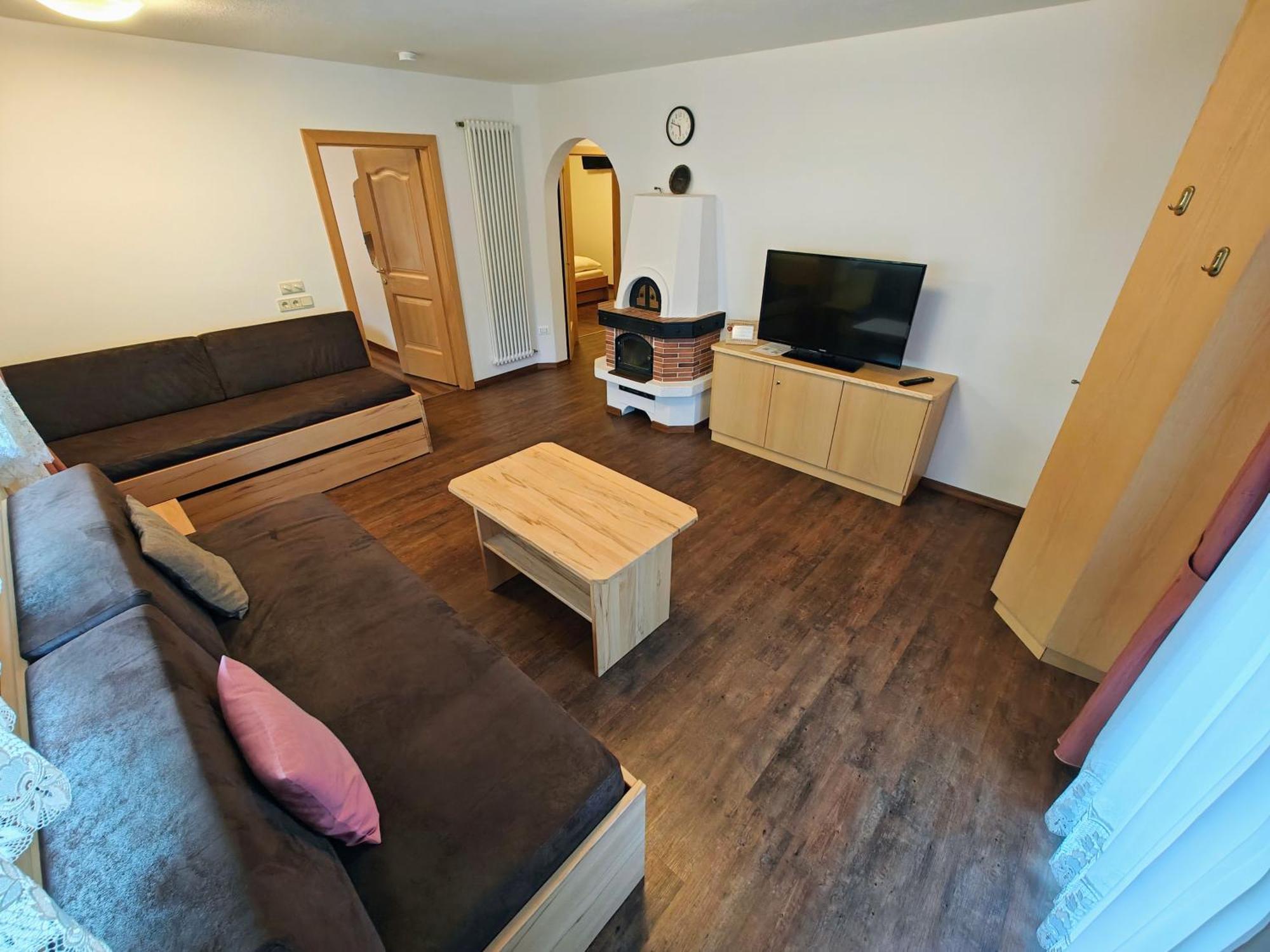 Apartments Brunella La Villa  Bilik gambar