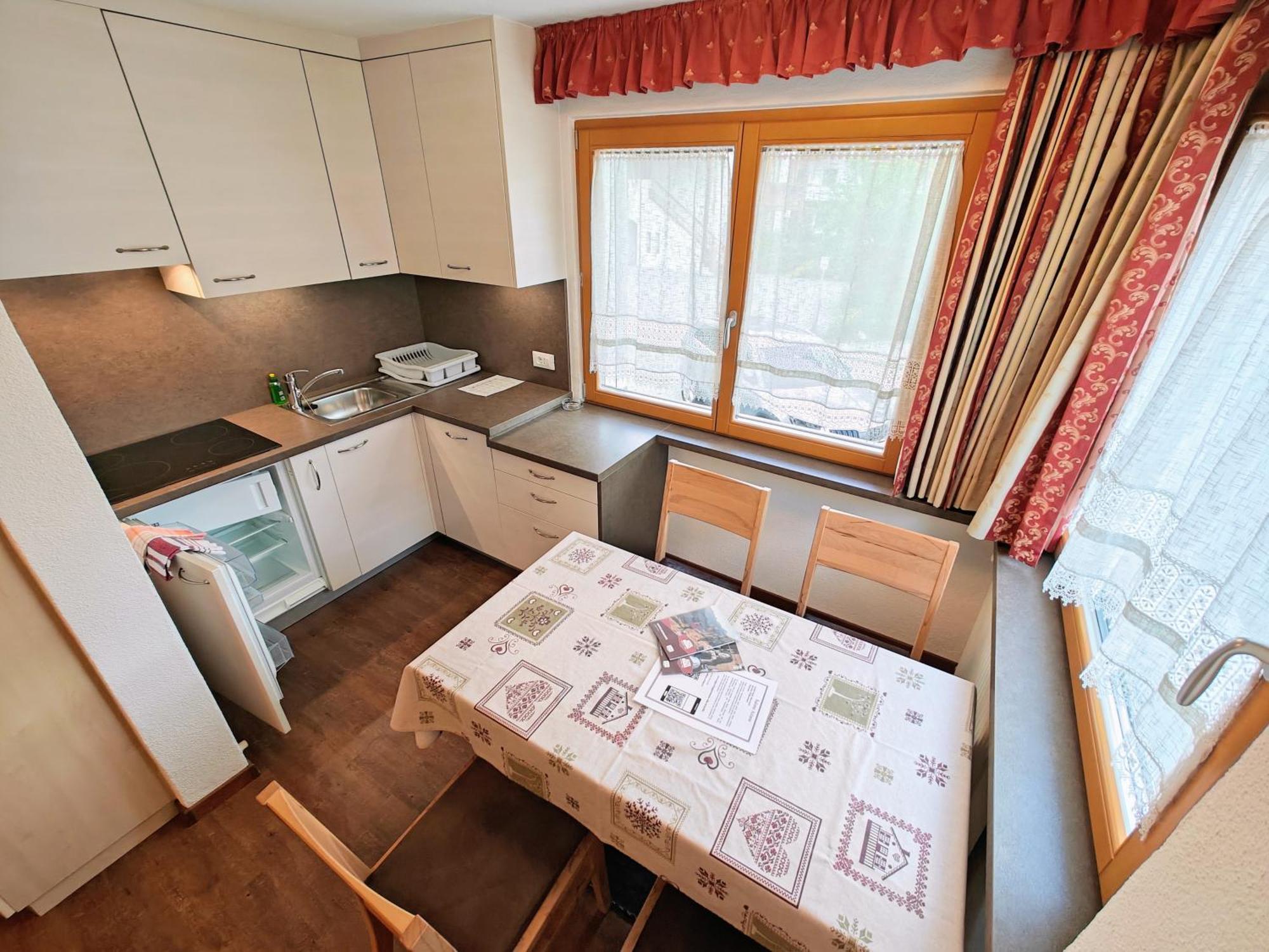 Apartments Brunella La Villa  Bilik gambar